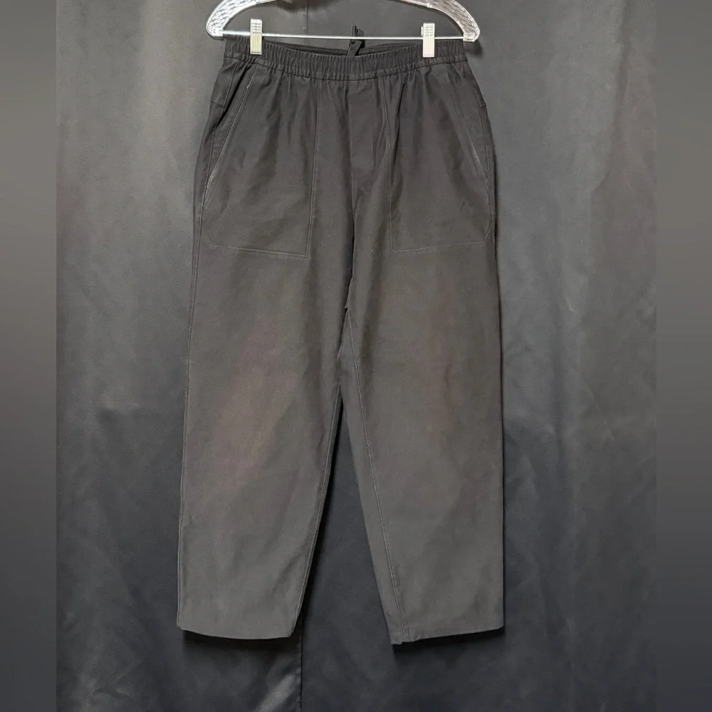 LuluLemon Canvas Pants (Size: Medium)